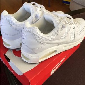 Air Max Command Size 12